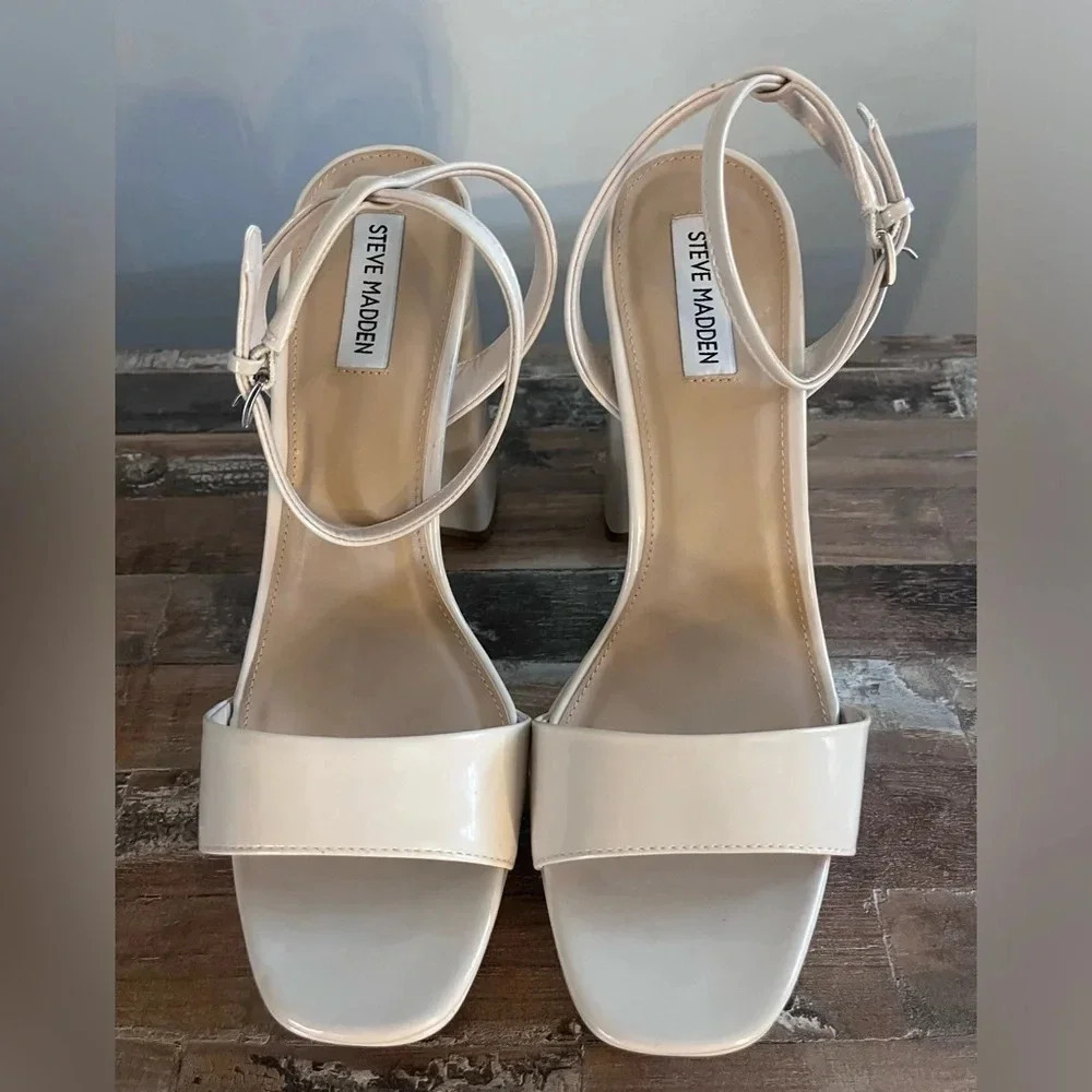 Steve Madden NWOT Bone Lessa Patent Leather‎ Block Heel Women Size 11 - Picture 7 of 7